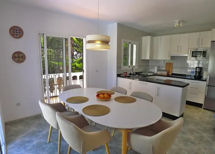 Golondrinas - Private To Sleep 6