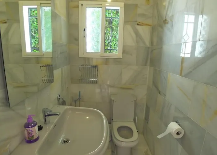 Golondrinas - Private To Sleep 6